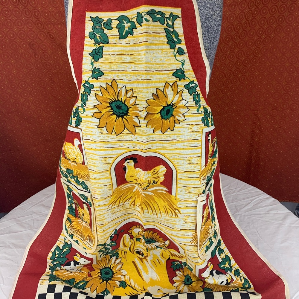 Aprons - Picture 6 of 6